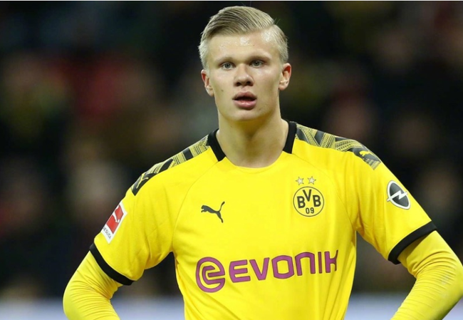 皇马双星伤愈在即！赫伊森卡马文加或战塞尔塔，后防线告急考验银河战舰