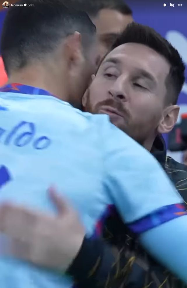 邓加：维尼修斯是足球层面的领袖，而非更衣室领袖（邓加：维尼修斯的领导力体现在比赛中，而非更衣室）