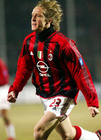 法媒否认沙特媒体消息：本泽马和吉达联合没有续约