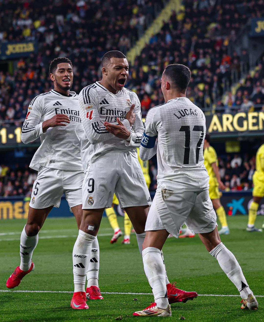 足球转会市场最新签约及趋势分析