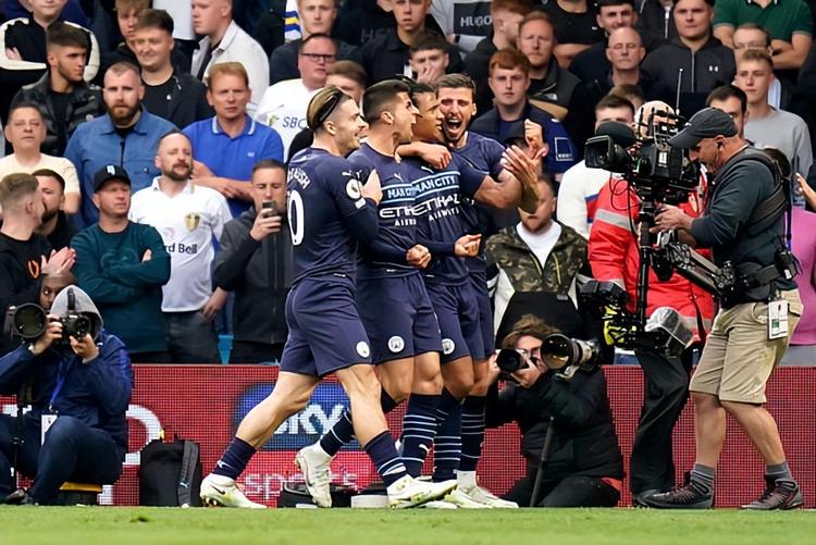 德转西甲最贵阵容：姆巴佩、亚马尔领衔，中前场全部身价过亿（德转评选西甲最贵阵容：姆巴佩、亚马尔领衔，中前场球员清一色身价破亿）