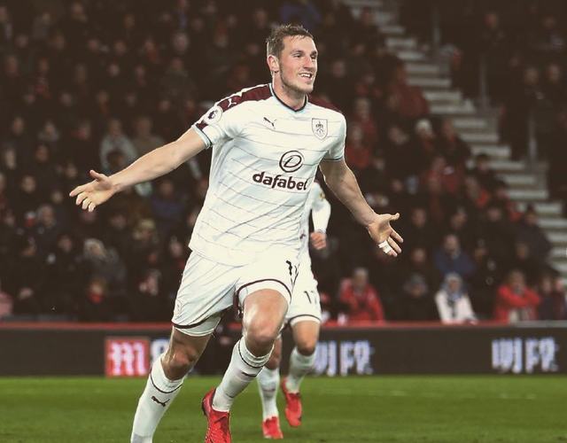 快船对阵独行侠三连败，独行侠逆转取胜，弗拉格创历史纪录。