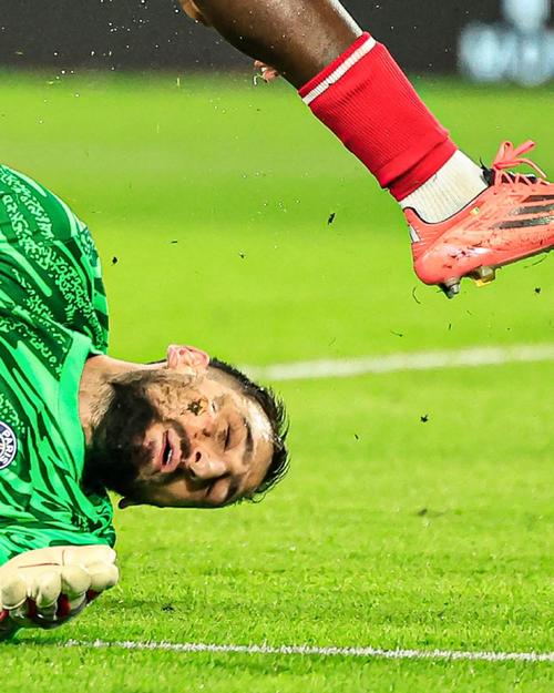 西甲半场：贝林厄姆头槌破僵，皇马暂1-0塞维利亚（西甲半场战报：贝林厄姆头球先拔头筹，皇马暂以1-0领先塞维利亚）