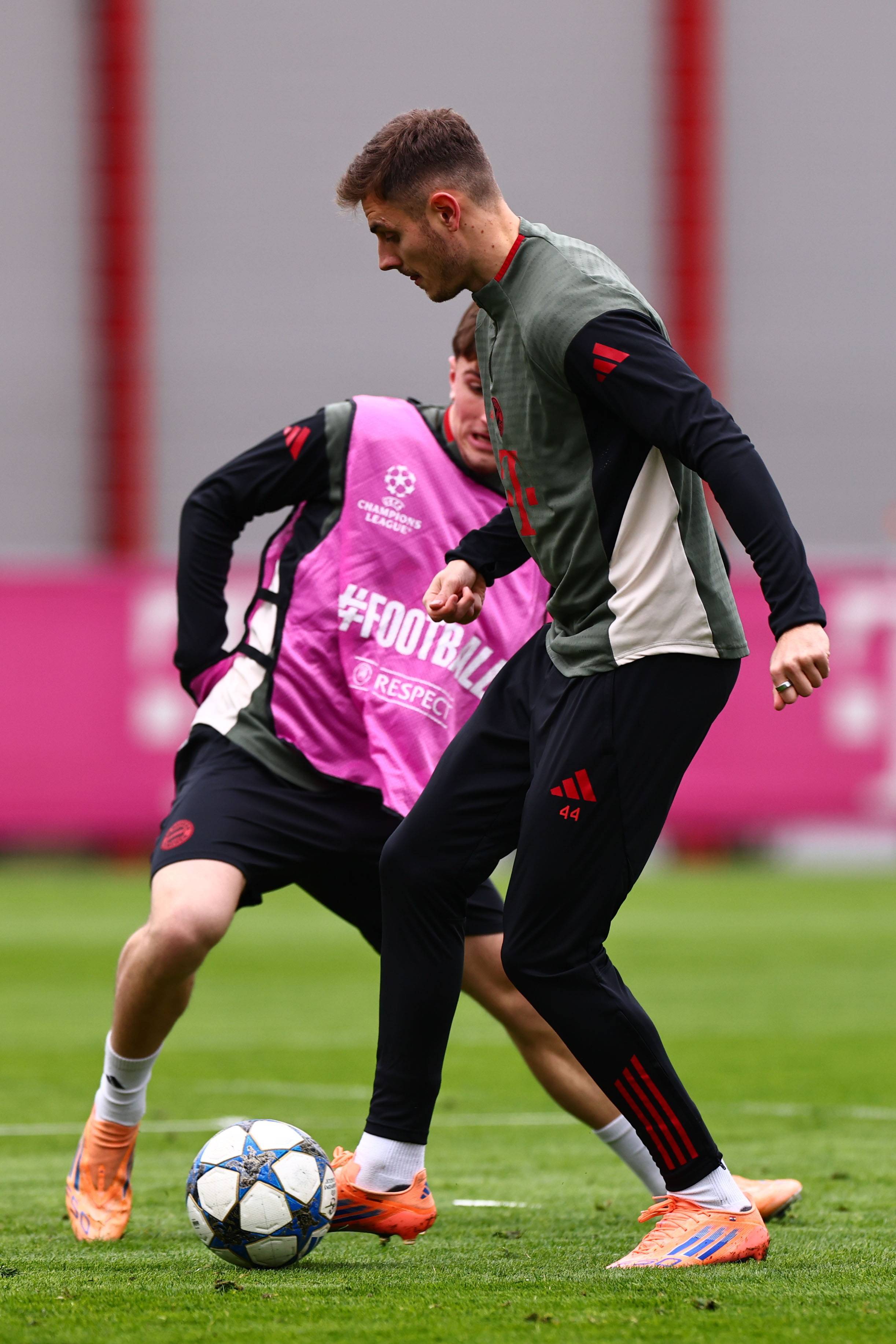 德转列米兰双雄最贵11人阵容：劳塔罗、莱奥、普利希奇领衔