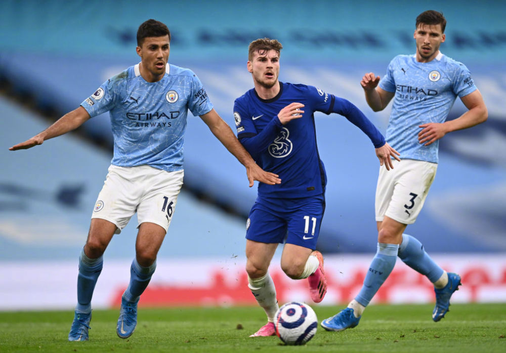 3C：退役三天前我和莱万说不想再为任何球队踢球，除非是巴萨