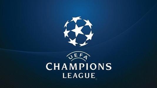 邮报：伯恩茅斯后卫塞内西与女足后卫鲍尔斯成英超新明星情侣（英媒称伯恩茅斯后卫塞内西与女足后卫鲍尔斯成为英超圈新晋明星情侣）