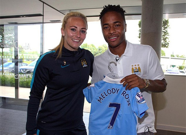 曼联追逐塞梅尼奥：加纳前锋是否准备好迈出下一步？